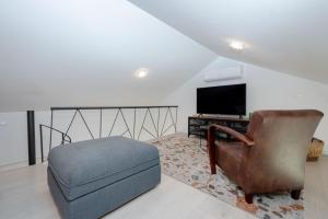 TV a/nebo společenská místnost v ubytování Apartment "Dida" with Free Private Parking