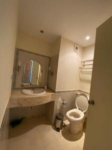 Bilik mandi di EL Gouna Abu tig Studio- Economy stay
