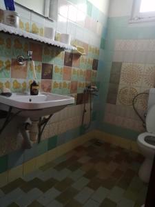 Vonios kambarys apgyvendinimo įstaigoje Ecer Pansiyon