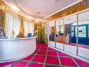 Hol lub recepcja w obiekcie ROYAL PALACE Centrum Bankietowe