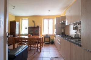 Kuchyň nebo kuchyňský kout v ubytování CASA NEL BORGO