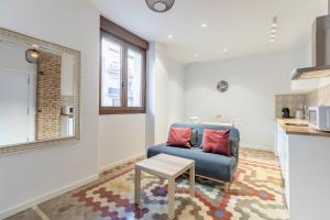 Η κουζίνα ή μικρή κουζίνα στο Apt with Antique Floor & lots of Sun Light +22 φωτογραφίες