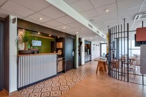 Restaurace v ubytování B&B HOTEL Paris Créteil