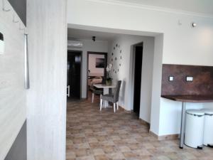 Köök või kööginurk majutusasutuses fonyodapartman