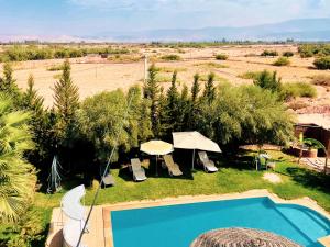 Gallery image of Ilafe Farmhouse, Villa avec piscine chauffée privée et Jacuzzi pour familles in Marrakesh