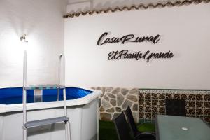 Fotografia z galérie ubytovania Casa Rural El Puente Grande v destinácii Navahermosa