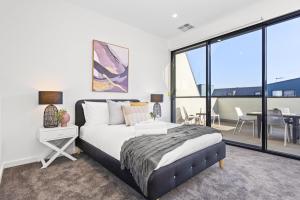 Gallery image of Hobart Lane Townhouses in Port Adelaide