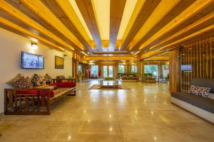 Area lobi atau resepsionis di The Orchard Retreat & Spa