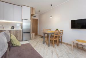Kuchyňa alebo kuchynka v ubytovaní Urban Jungle - Lara Apartment