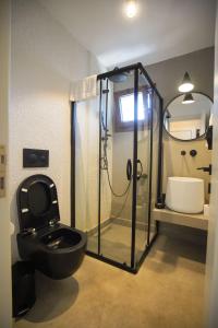 Ein Badezimmer in der Unterkunft Alp Suites Mandalin