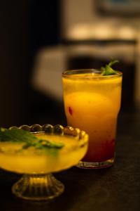 Minuman di Moustache Hostel, Jaipur