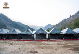 山景或在豪华帐篷看到的山景