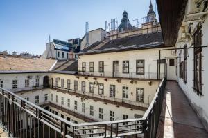 Budova, v ktorej sa apartmán nachádza