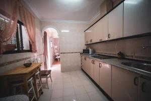Nhà bếp/bếp nhỏ tại Alojamiento rural antigua fragua +10 ảnh