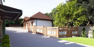 Ein Garten an der Unterkunft Complex Turistic Codru
