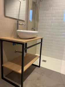A bathroom at CASA NAIA Santa Rufina 7