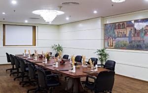 克拉克斯阿瓦德酒店商务区和/或会议室