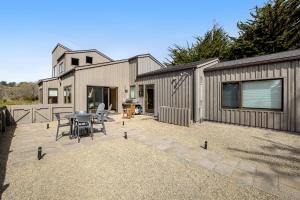 Foto da galeria de Leeward Ocean Retreat em Sea Ranch