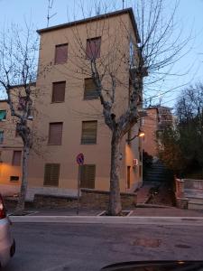 Budova, v ktorej sa apartmán nachádza