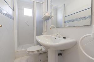 A bathroom at Real View Beach Front