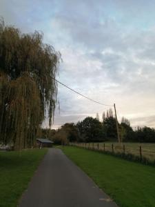 صورة لـ Obungalow de July Belle vue في Saint-Julien-sur-Calonne