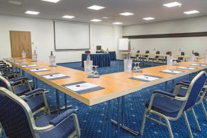 Zona business o sala conferenze di AVALON Hotelpark Königshof