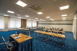Zona business o sala conferenze di AVALON Hotelpark Königshof