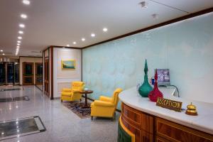 The lobby or reception area at Best Western Hotel Ferrari
