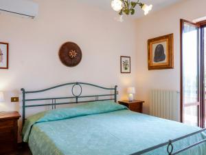 Posteľ alebo postele v izbe v ubytovaní Villa Sunny by Interhome