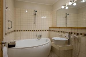 Koupelna v ubytování Spa Hotel Ezeri