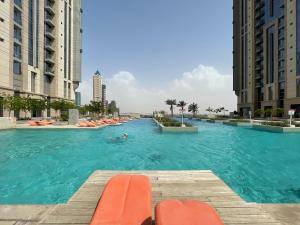 Bazén v ubytování The Smart Concierge - Amna Tower nebo v jeho okolí