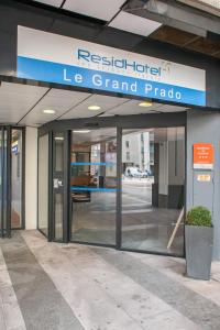 Ο χώρος του λόμπι ή της ρεσεψιόν στο Residhotel Le Grand Prado
