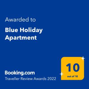 Blue Holiday Apartmentに飾ってある許可証、賞状、看板またはその他の書類