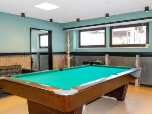 Holiday Home Runnimoos-3 by Interhome biliárdasztala