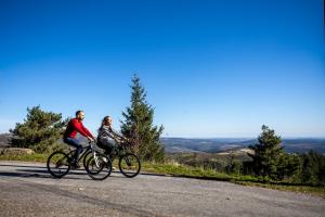 Ciclismo em Casa das Penhas Douradas - Burel Mountain Hotels ou nos arredores