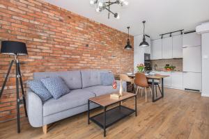 Η κουζίνα ή μικρή κουζίνα στο Seaside Apartamenty Wyspa Solna Kołobrzeg