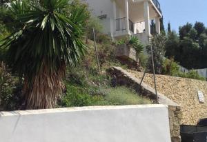 Vonkajšia záhrada v ubytovaní Lovely townhouse in Riviera del Sol