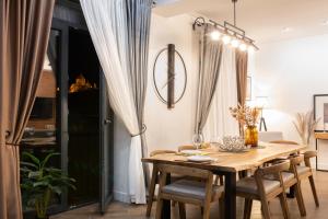 Fotografie z fotogalerie ubytování Luxury Cottage in Tsaghkadzor by Downtown Inn v destinaci Cachkadzor