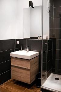 Ett badrum på Arbio I Design Apart in Charlottenburg Berlin