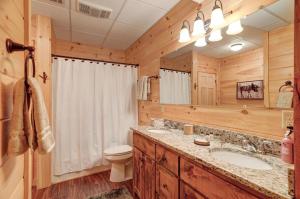 Koupelna v ubytování Rosiey View + 30 fotografií