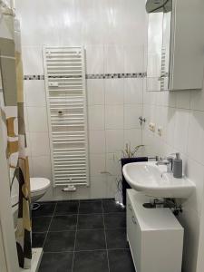 Koupelna v ubytování Apartment zur Wiege Anhalts