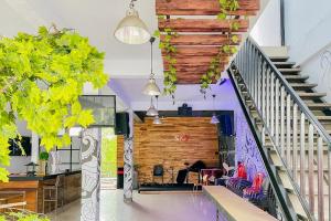 Gallery image of Sky Residence Tomohon Mitra RedDoorz in Tomohon +4 photos