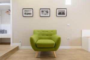 A seating area at Alma Suites