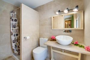 Koupelna v ubytování Ideal Property Mallorca - Adelfa + 32 fotografií