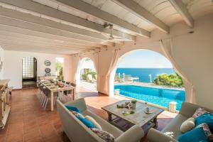 The swimming pool at or close to Ideal Property Mallorca - Ram de Mar