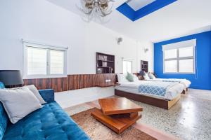 Tainan Weshare Hotel客房内的一张或多张床位