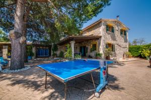 Stolní tenis v ubytování Ideal Property Mallorca - Sort nebo okolí