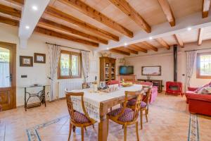 Posezení v ubytování Ideal Property Mallorca - Sort
