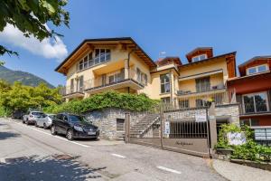 Nespecifikovaný výhled na hory nebo výhled na hory při pohledu z apartmánu