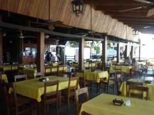 ห้องอาหารหรือที่รับประทานอาหารของ Hotel El Bramadero